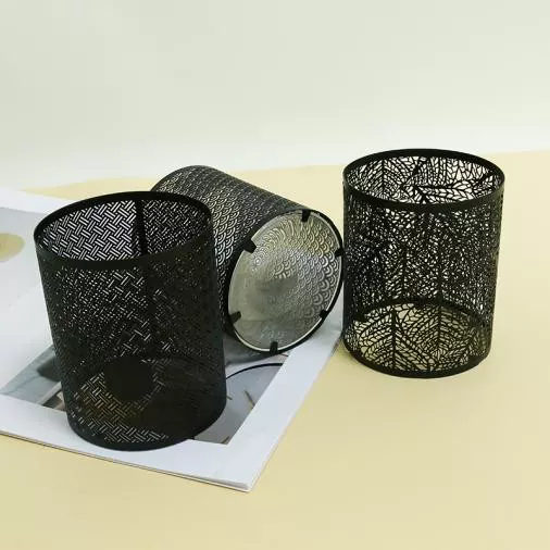 Cosa rende un supporto per candele in metallo nero la scelta di stile e funzione?