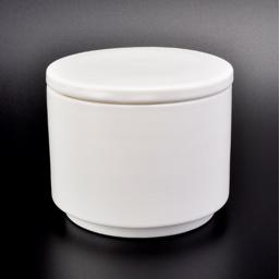 Serie di portacandele tradizionali in ceramica 