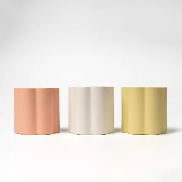 Portacandele in ceramica con bordo floreale artistico