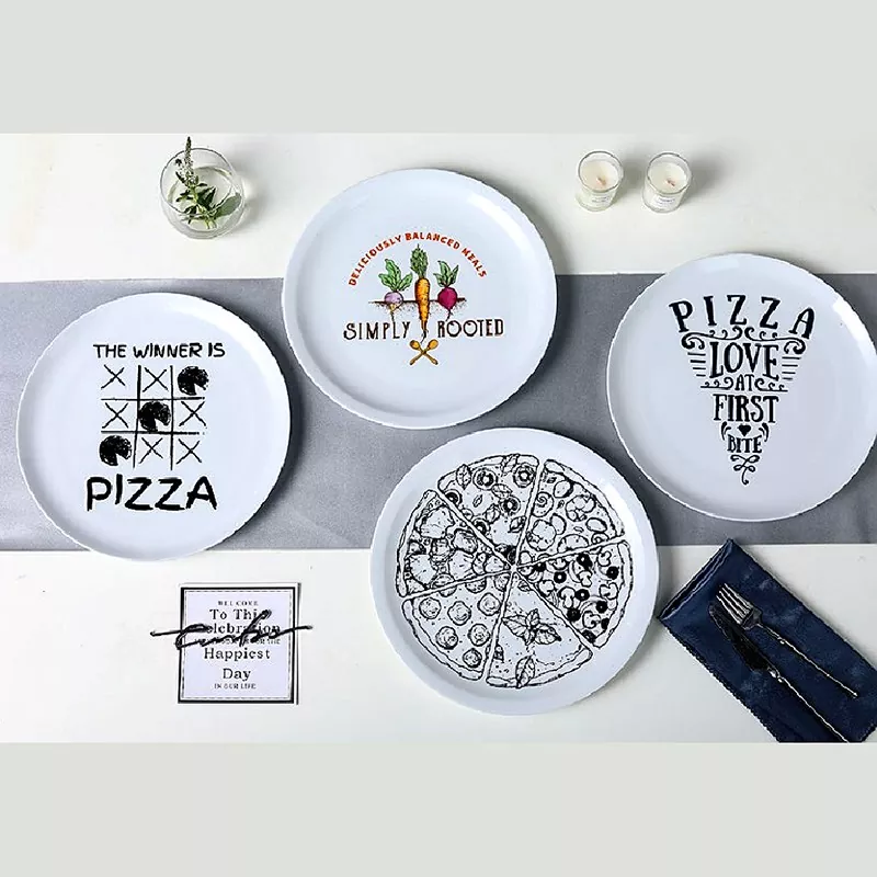 Set di piatti in ceramica a tema pizza